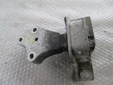 SUPPORTO MOTORE DESTRO RENAULT