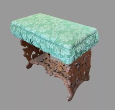 Antica panca poggiapiedi