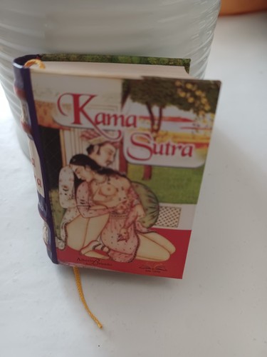 Libricino pochi centimetri - di,