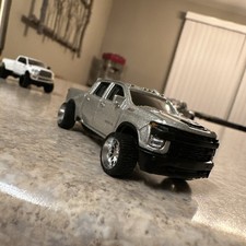 AUTO GIOCATTOLO PERSONALIZZATA