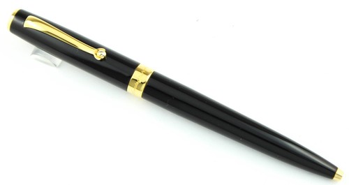 Montegrappa 300 black - 300, gold