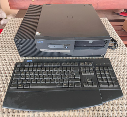 Retrocomputer ibm - retrocomputer,