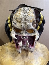 MASCHERA PREDATORE ADULTO