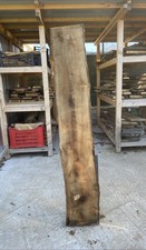 Tavola in legno di noce