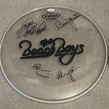 BANDA BEACH BOYS LOGO FIRMATO