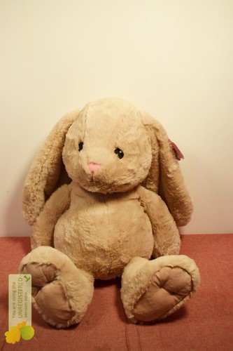 Gigglescape jumbo tan - gigglescape, 18"