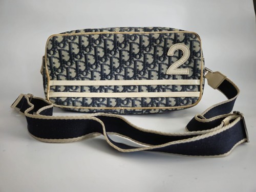 Christian dior 2 - n., trotter