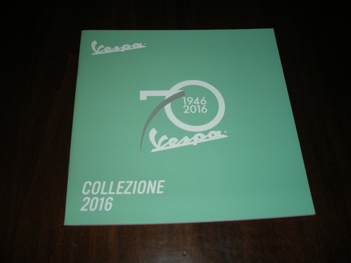 Piaggio brochure vespa - brochure, "