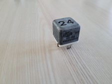 VW Audi Relay Hella 171937503