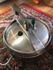 Set 2 Pentole a Pressione Lagostina