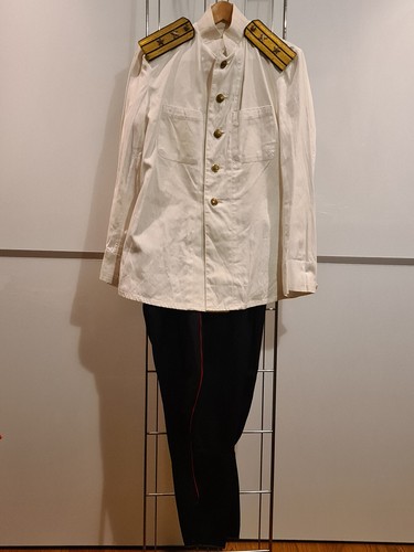 Rara uniforme capitano - , 3°