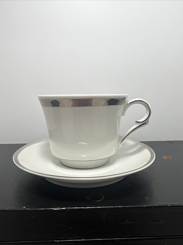 Tazza piattino vintage - e,