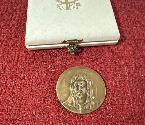 Medaglione bronzo vi - medaglione,