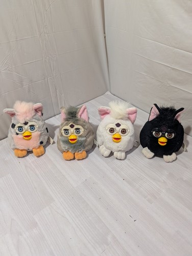 Lotto furby buddies - 4,