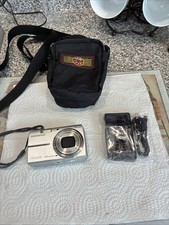 Olympus FE-200 fotocamera
