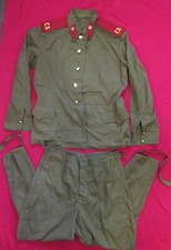uniforme militare soldato