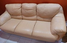 divani in pelle usati