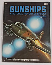 PRL) 1982 GUNSHIPS MILITARY