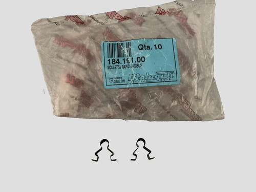 Coppia molle fissaggio - fissaggio, carena