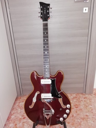 Chitarra semiacustica eko - semiacustica,