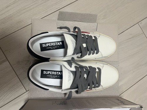 Golden goose superstar - goose,