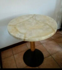 Tavolo bar tondo piano in acrilico marmorizzato piedistallo acciaio color marro 