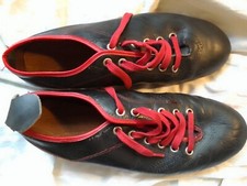 Vecchie scarpe calciatore - calciatore,