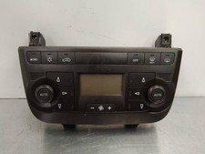 735447949 blocco comando clima