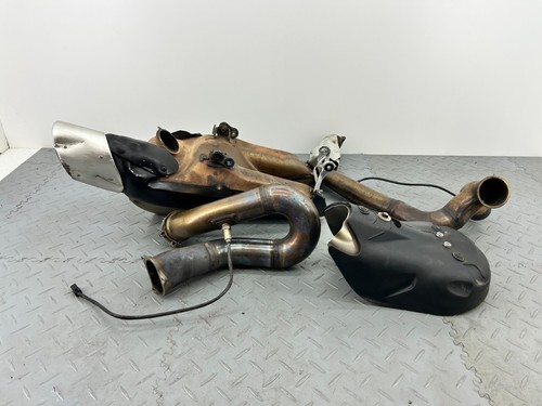 Ducati streetfighter 2023 - ducati, v2