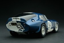 Exoto 1965 cobra - 1:18,