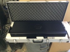 Ultimatum UT-1.5000 5000W + RMS Amplificatore Subwoofer Monoblocco Amplificatore Competizione!!!