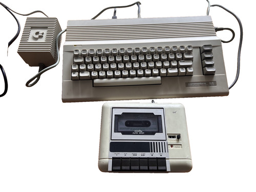 Commodore 64c con alimentatore - 64c,