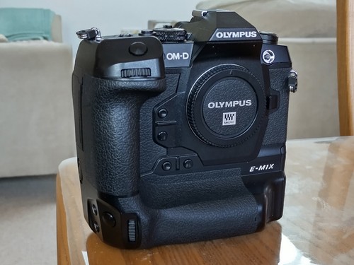 Corpo fotocamera compatta