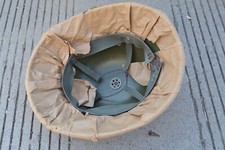 Elmetto Pith Viet Cong epoca