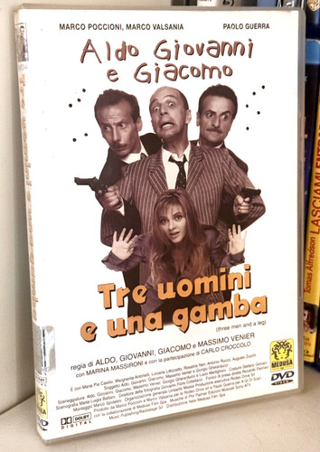Tre uomini una - uomini, gamba