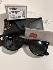 Ray-Ban Wayfarer Folding Classic Occhiali da Sole Unisex - Nero (RB4105 601...