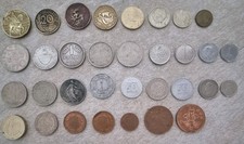 LOTTO DI  33 MONETE STRANIERE 