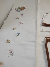 tovaglia cotone rettangolare RICAMATA FIORI E BORDI MARRONI