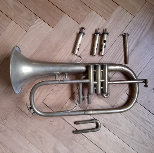 Bugle ancien pihan successeur - pihan,