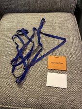 LOUIS VUITTON Autentico