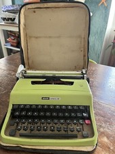 Macchina Da Scrivere Vintage Olivetti Lettera 32 Con Custodia