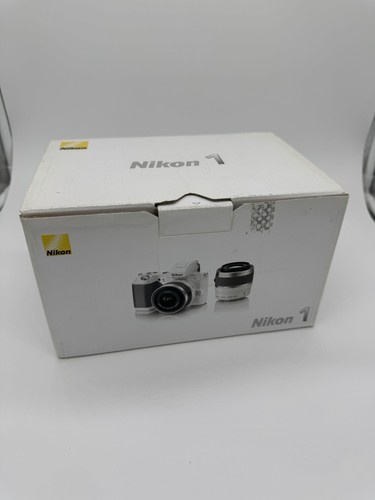 Nikon 1 v2 - nikon, corpo