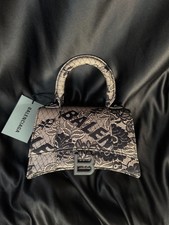 Balenciaga Hourglass XS in