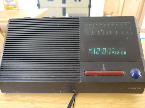 Radio orologio proton - radio,