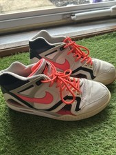 Nike Air Tech Challenge II -