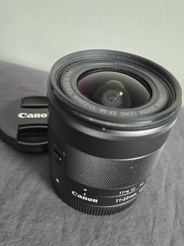 Canon 22mm ultra - ef-m, wide