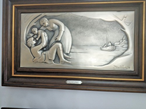 Quadro con bassorilievo - , su