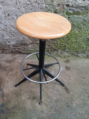 Sgabello stile industriale - sgabello,