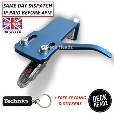 Cuffia blu con cartuccia e