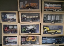 11 Camion  d'epoca de agostini